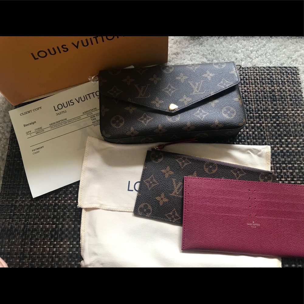 Authentic Louis Vuitton Pochette Felicie